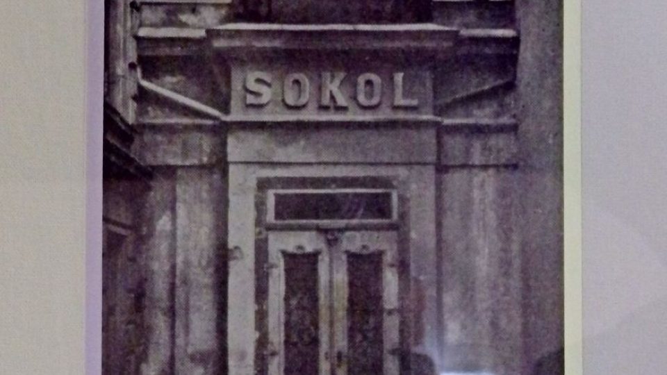 Dobové snímky ze začátků Sokola v Hradci Králové