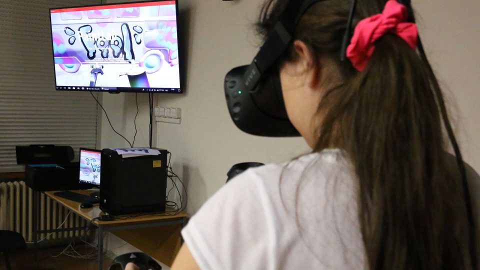 Virtuální realita je realitou v ZUŠ Střezina v Hradci Králové