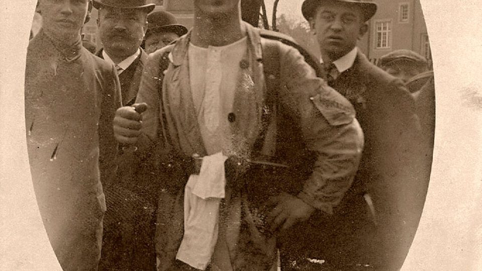 Emerich Rath, dálkový pochod s vojenskou výstrojí, Drážďany 1909