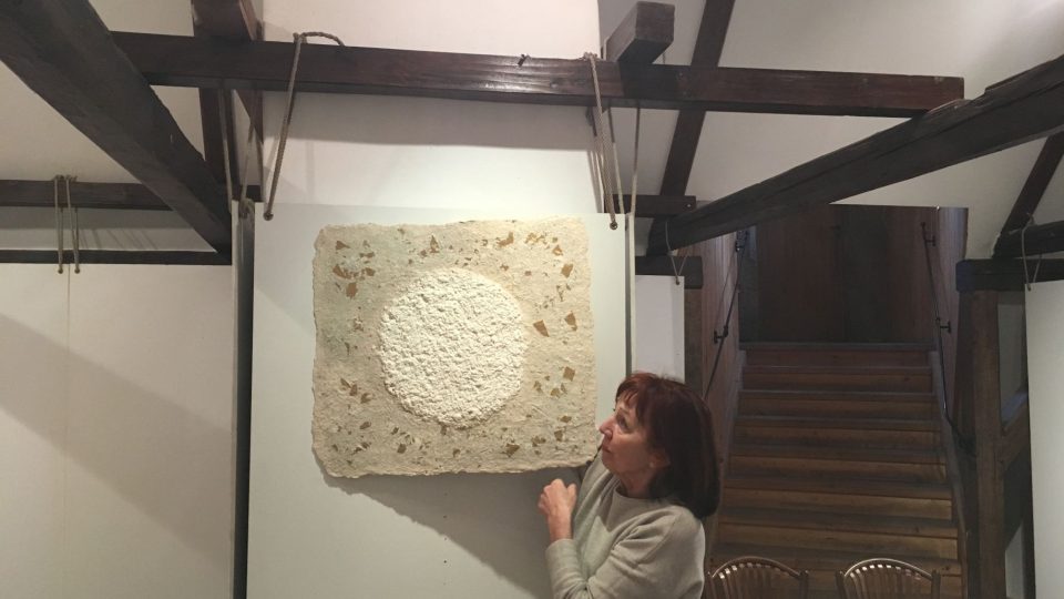 Nová výstava výtvarnice Ireny Štyrandové nazvaná JENOM PAPÍR?!