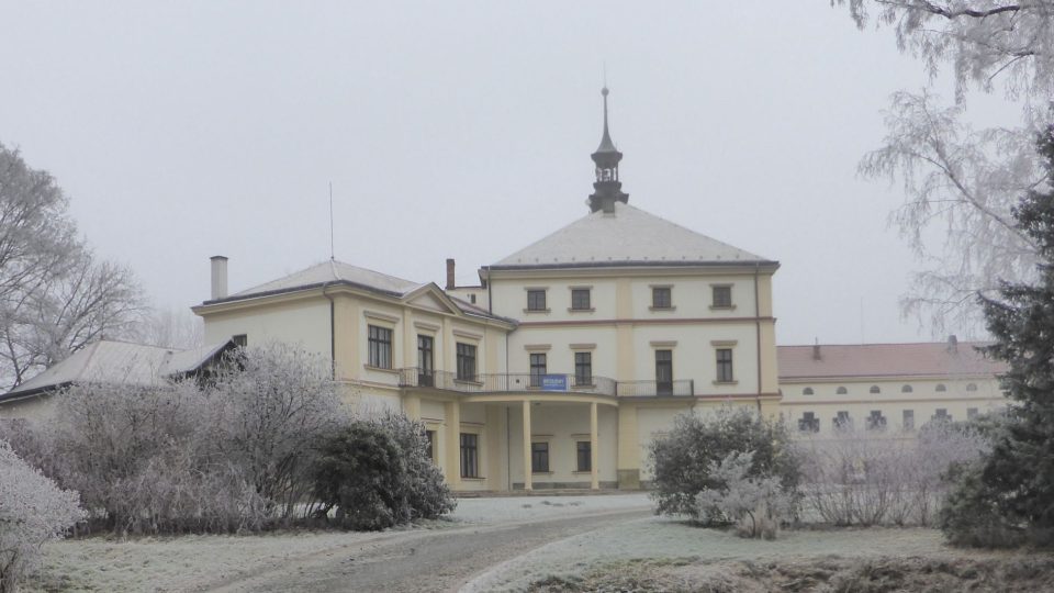 Kvasinský zámek