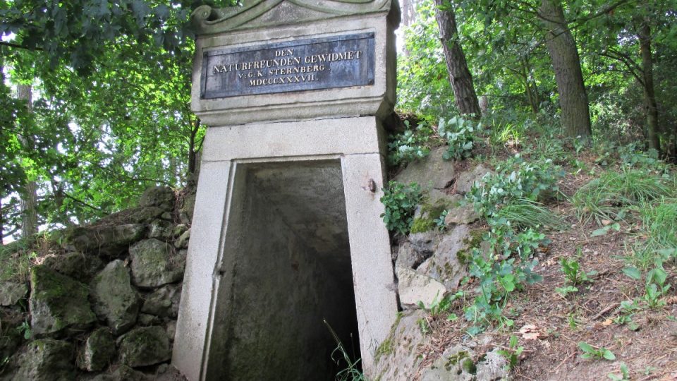 Portál vstupu do průzkumné štoly | foto: Pavel Halla Portál vstupu do průzkumné štoly