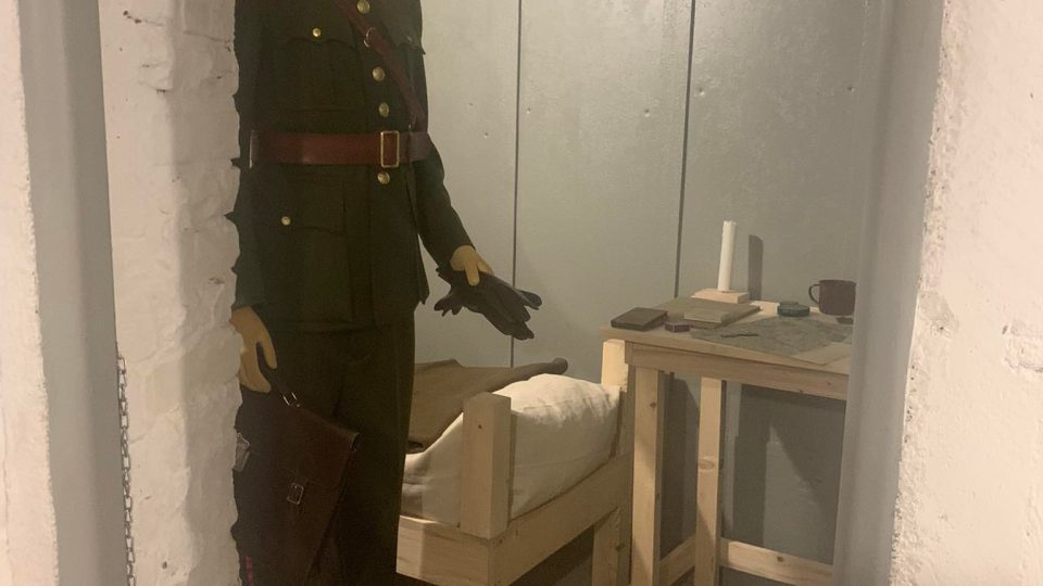 Pěchotní srub Jeřáb na Dobrošově letos poprvé uvidí návštěvníci s kompletně zařízeným interiérem