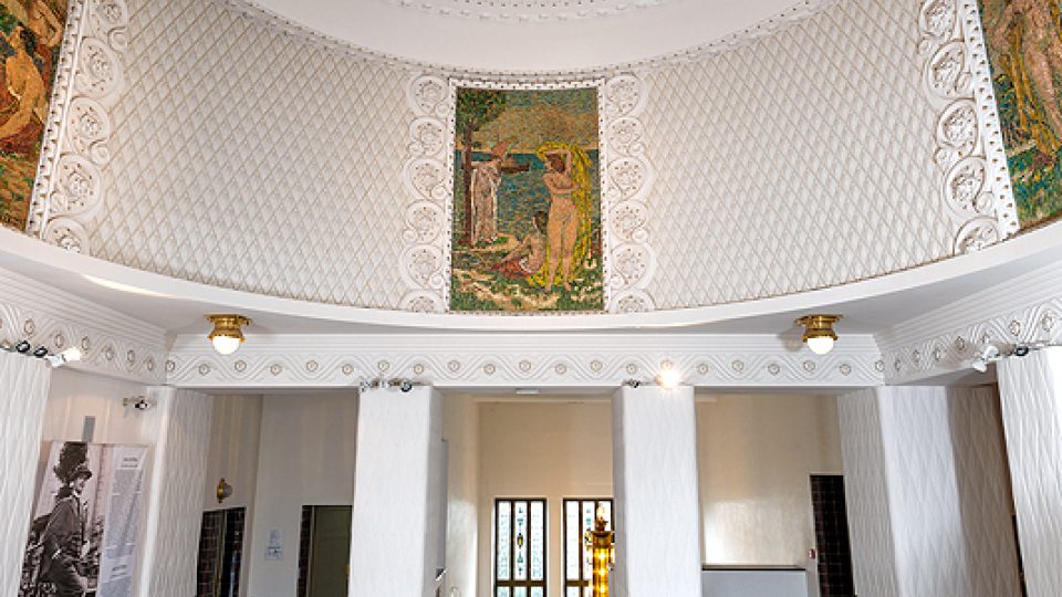 Vestibul 2. patra s mozaikami