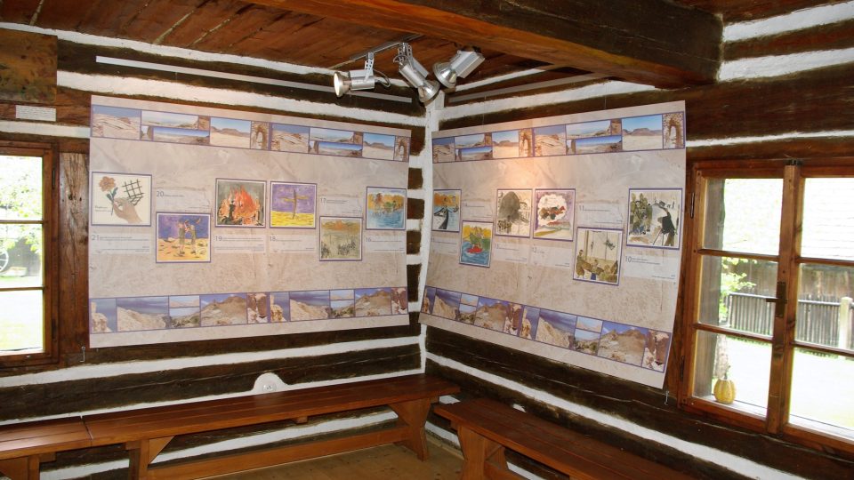 V Galerii K. Samšiňáka na Šolcárně se každý rok konají tři výstavy. Snímek je z expozice komiksových prací