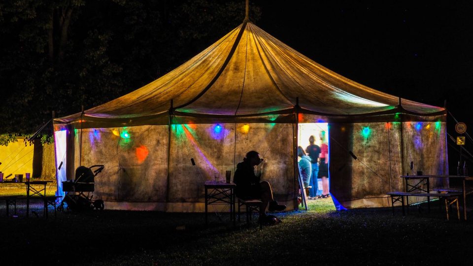 Festival Theatrum Kuks propojuje pomyslným mostem historické barokní umění se současností