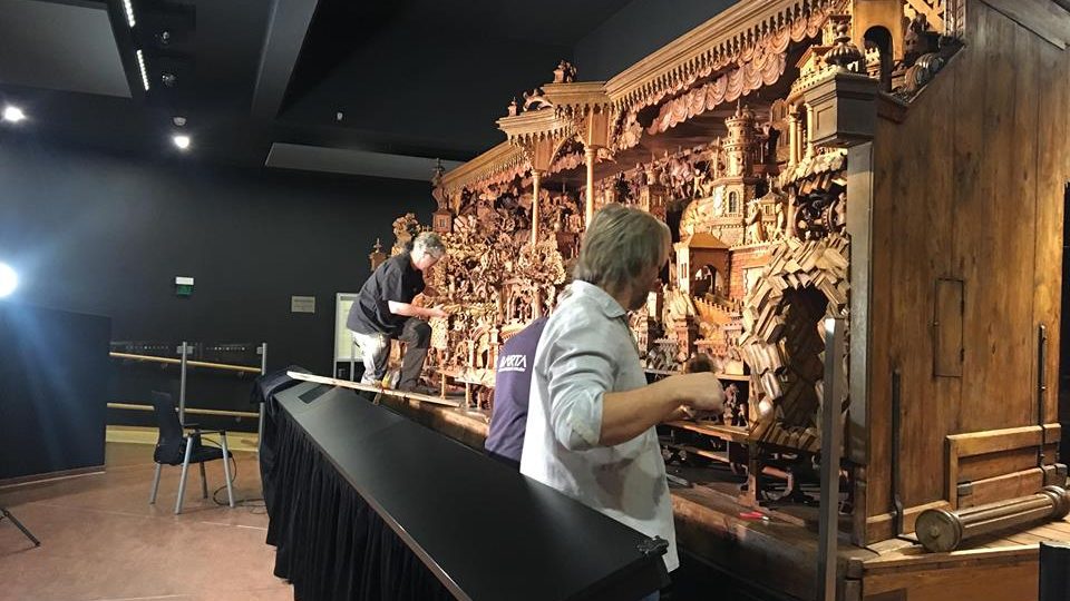 V Muzeu betlémů v Třebechovicích pod Orebem začali odborníci s pravidelnou údržbou třebechovického Proboštova betléma