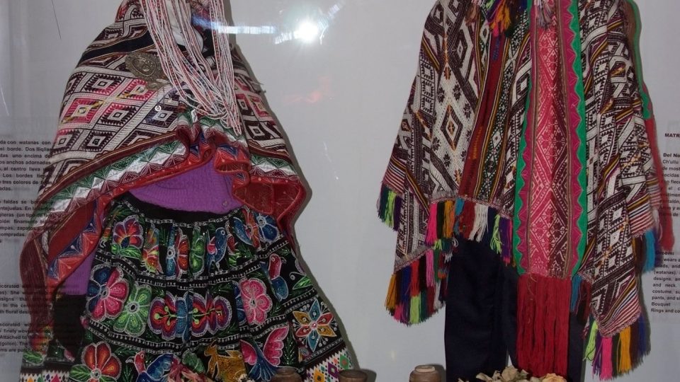 Tradiční oděv Cuzco v Peru