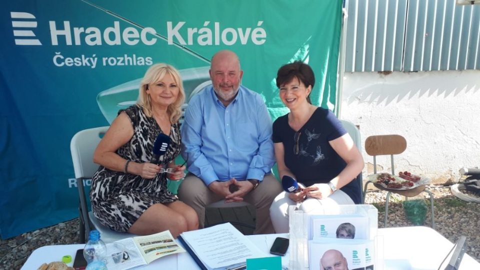 Lada Klokočníková, Zdena Kabourková a ministr zemědělství Miroslav Toman