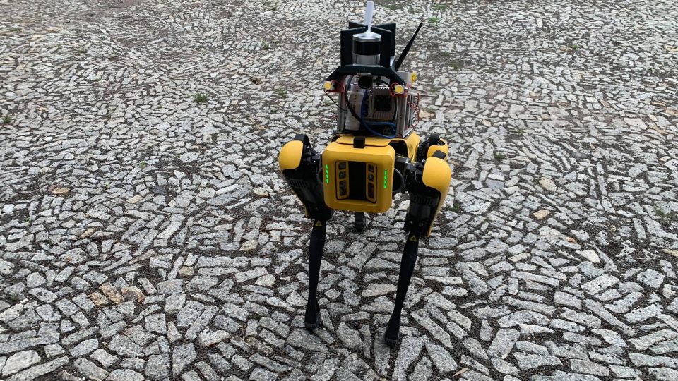 Podzemní chodby vojenské pohraniční pevnosti Dobrošov na Náchodsku prozkoumali roboti
