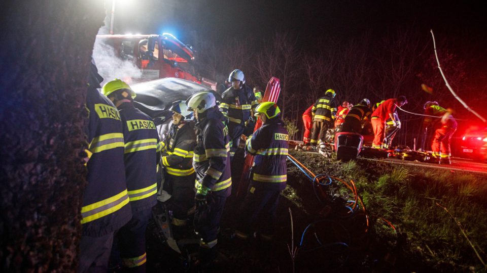 Nehoda na silnici č. 14 u Dobrušky měla smutný konec