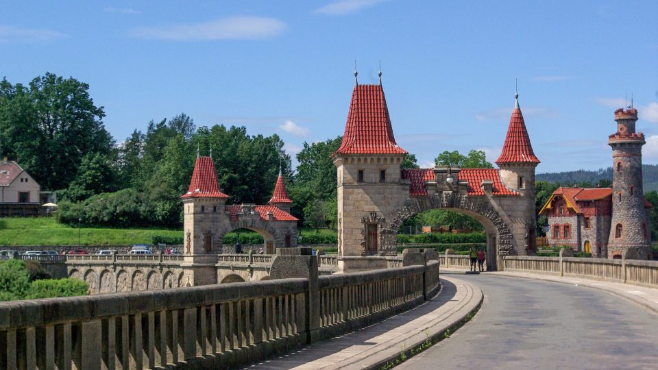 Jedna z nejkrásnějších přehrad v Česku byla v roce 2010 prohlášena národní kulturní památkou