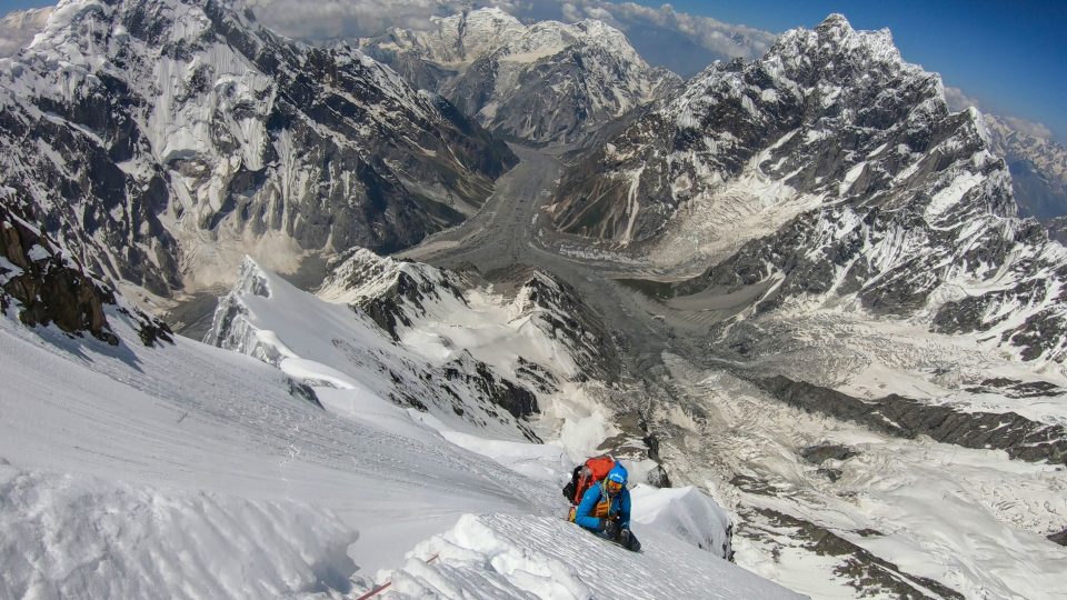 Nejvyšší dosud nevylezená hora světa Muču Kiš (7 453 m n. m.) v severním Pákistánu přivítala na svém vrcholu českou trojici Zdeněk Hák, Radoslav Groh a Jaroslav Bánský