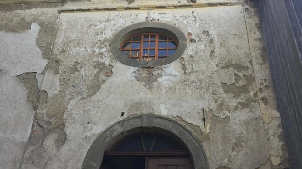 Obnovu kostela v Bělé na Rychnovsku inicioval jeden z místních obyvatel Drahoslav Chudoba
