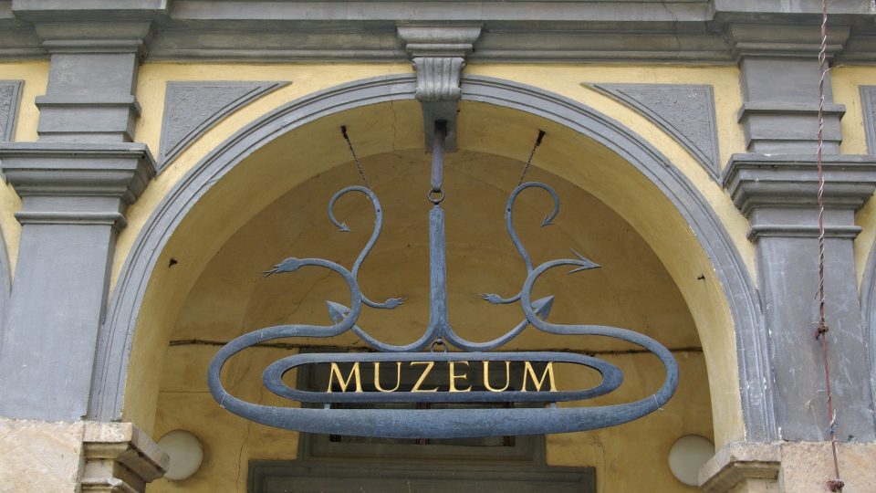 Vstup do Regionálního muzea v Jičíně