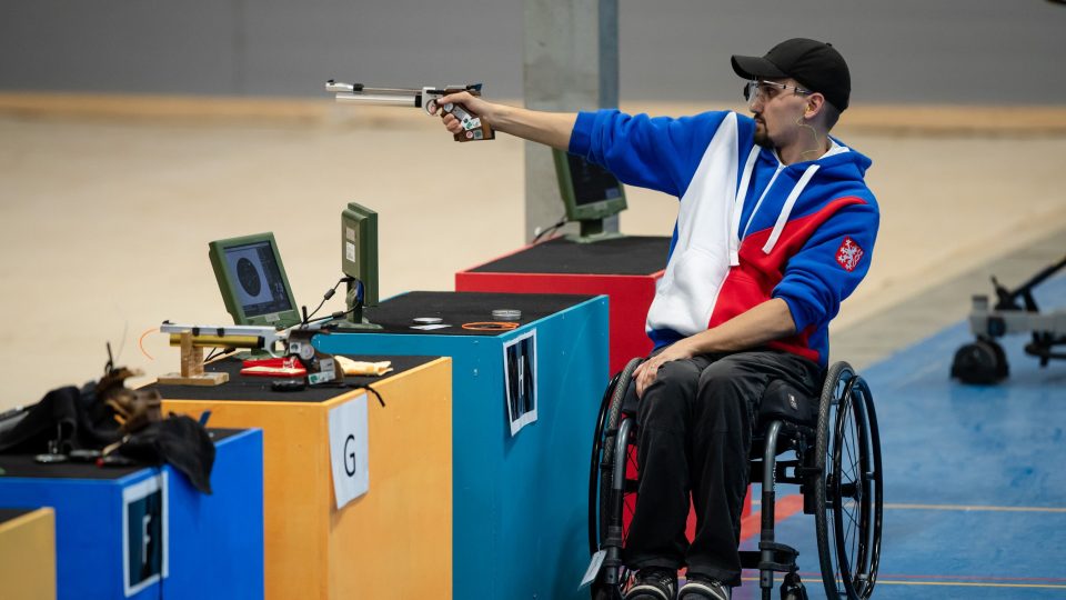 Tomáš Pešek vybojoval mezi handicapovanými sportovci na MS v australském Sydney v disciplíně vzduchová pistole na 10 metrů titul mistra světa