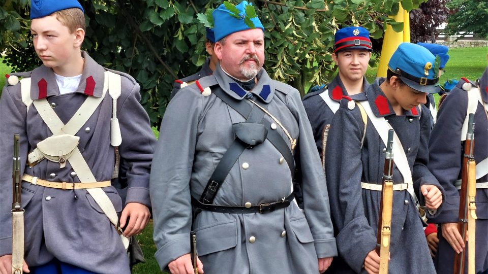 Pochod Českým rájem v historických uniformách aneb „Tažení 1866“ jako připomínka krvavé bitvy