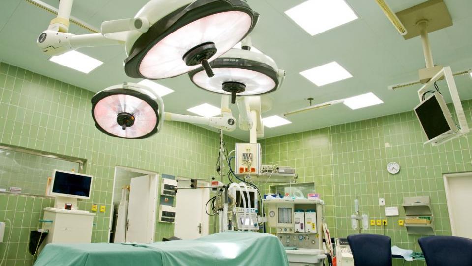 Fakultní nemocnice Hradec Králové je finančně nejzdravějším zdravotnickým zařízením mezi fakultními nemocnicemi