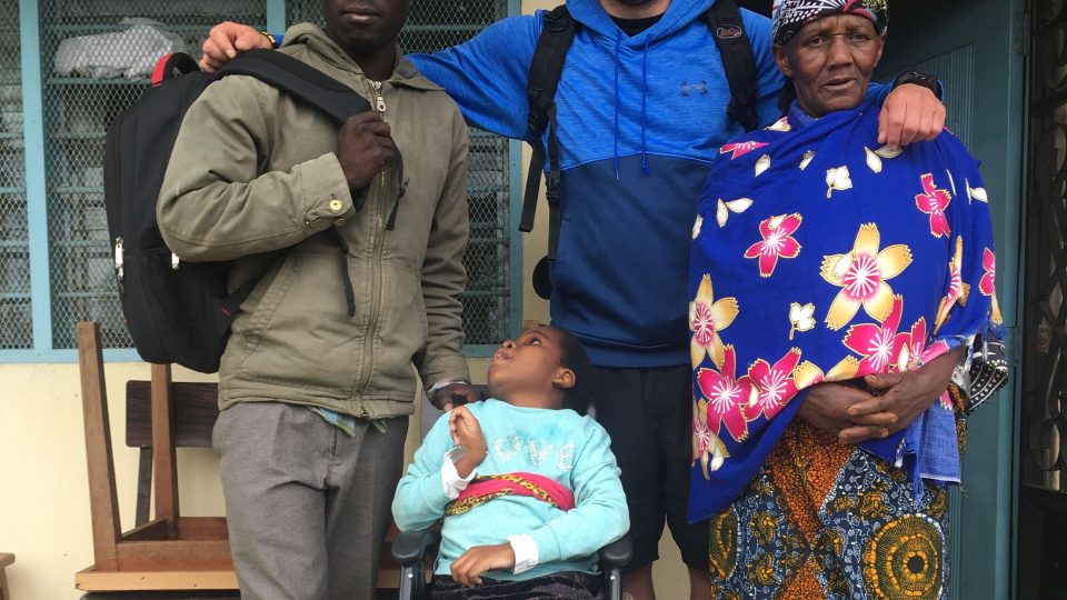 Africe už několik let pomáhá záchranář z Jičína Matěji Břeský