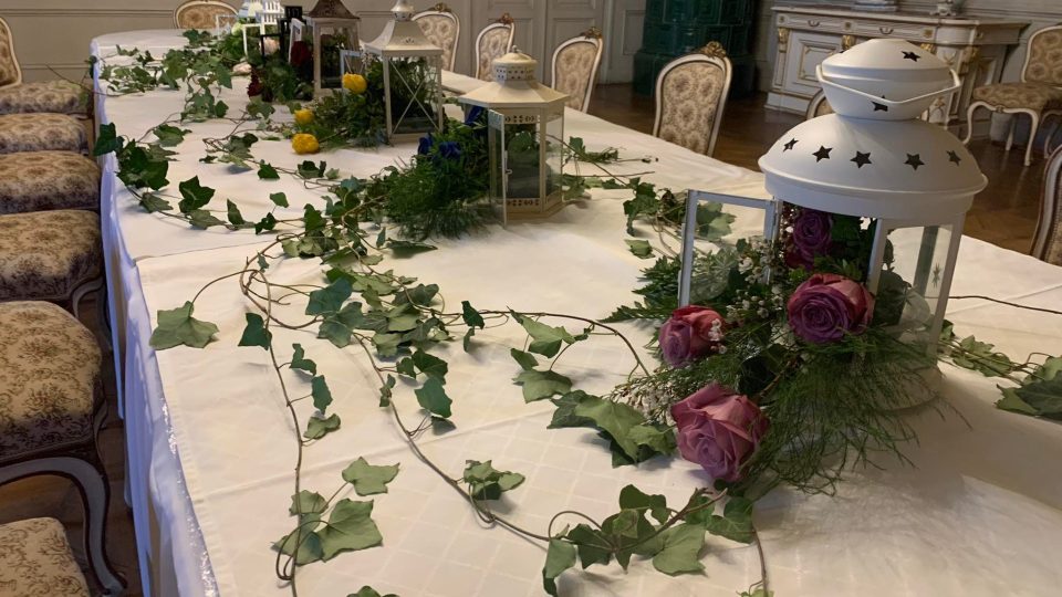 Svátky růží se v Opočně na Rychnovsku konají už po třinácté, tentokrát jsou zaměřené na pohádky