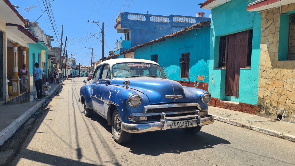 Členové spolku S Jawou na cestách tentokrát vyrazili na Kubu