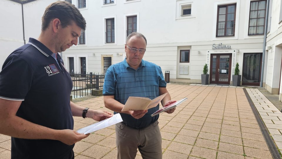 Při prohlídce bývalé šatlavy v Hradci Králové | foto: Michal Klokočník, Český rozhlas Při prohlídce bývalé šatlavy v Hradci Králové