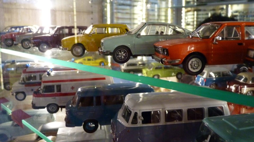 Autíčkové muzeum v Týništi nad Orlicí čítá na 7 000 kovových modelů