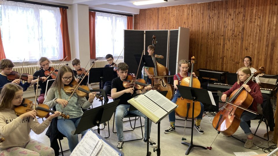 Smyčcový orchestr ZUŠ Červený Kostelec - absolutní vítěz národní soutěže ZUŠ v Olomouci