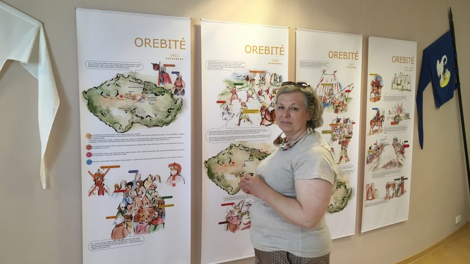 Výtvarnice Martina Marková je spoluatorkou výstavy i turistické hry Orebité