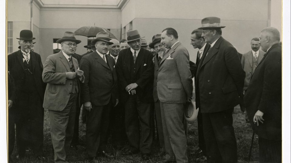 Návštěva ministra veřejných prací J. Dostálka v Hradci Králové, 1930