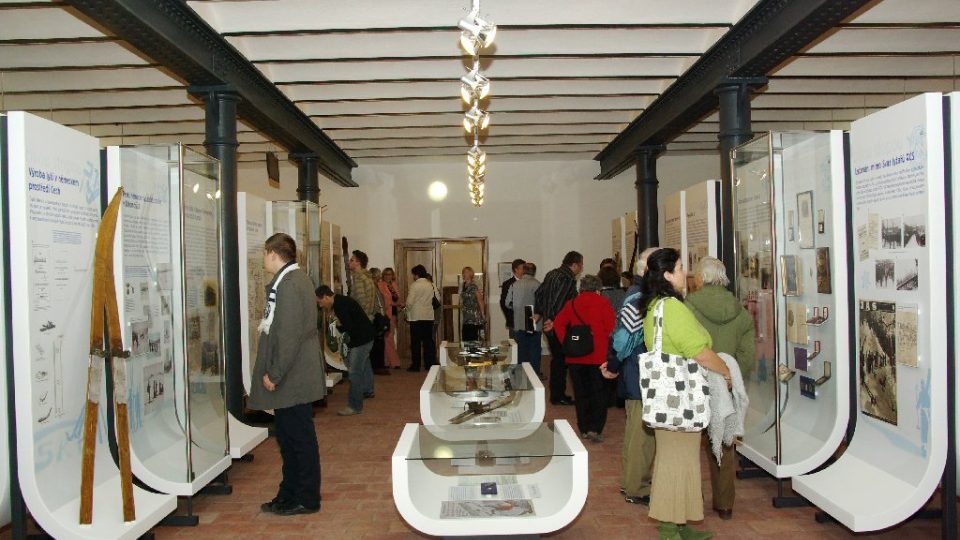 Krkonošské muzeum v Jilemnici - expozice lyžování