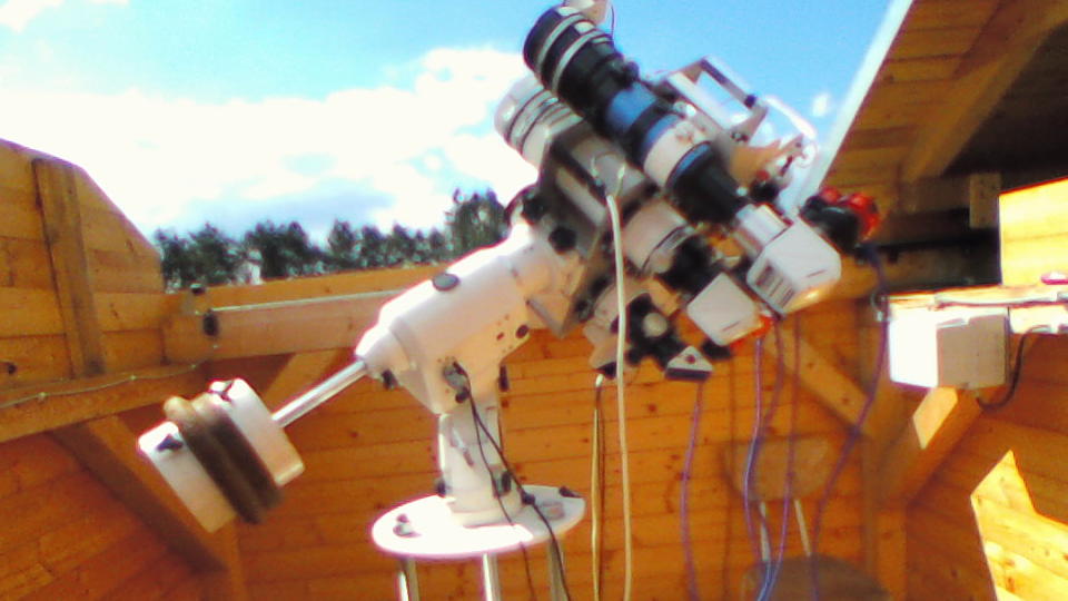 Systém dalekohledů určený k patrolnímu sledování Slunce na Hvězdárně v Upici