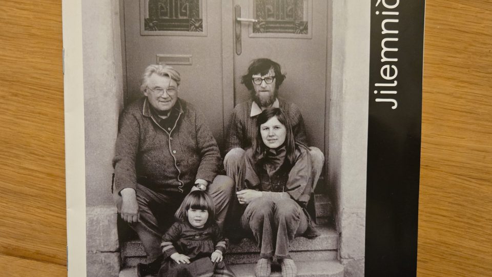 Alois Jilemnický, Ivan Jilemnický, Ellen Jilemnická (vpravo) a Filomena Borecká | foto: Vladislava Wildová, Český rozhlas Alois Jilemnický, Ivan Jilemnický, Ellen Jilemnická (vpravo) a Filomena Borecká
