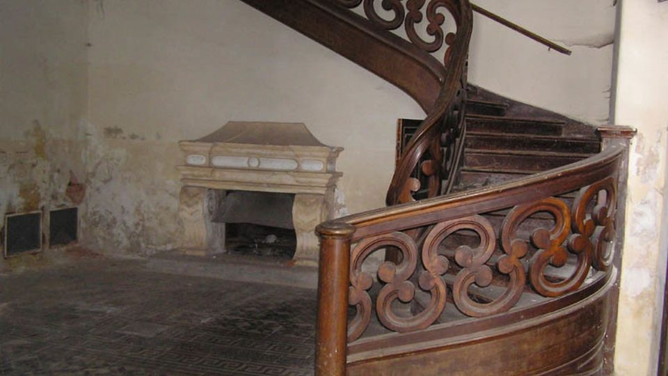 Staré Buky - zámek