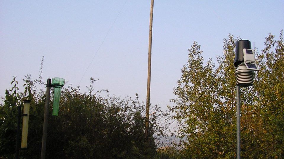 Amatérská meteostanice ve Velkých Svatoňovicích - stav v říjnu 2010