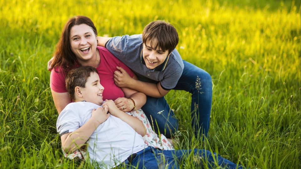 Psycholožka Eliška Antošová, maminka dvou synů s poruchou autistického spektra a zdravé dcery