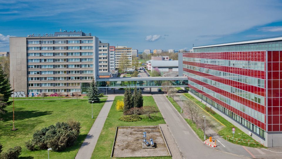 Farmaceutická fakulta Univerzity Karlovy v Hradci Králové