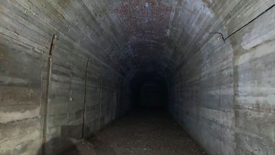 Pevnost Dobrošov na Náchodsku po mnoha letech zpřístupní část chodeb v podzemním labyrintu
