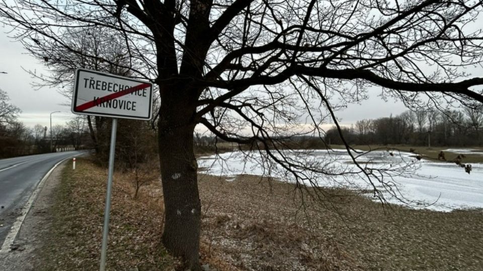 Jedno z nejčastěji zaplavovaných míst v kraji je mezi Třebechovicemi a Krňovicemi