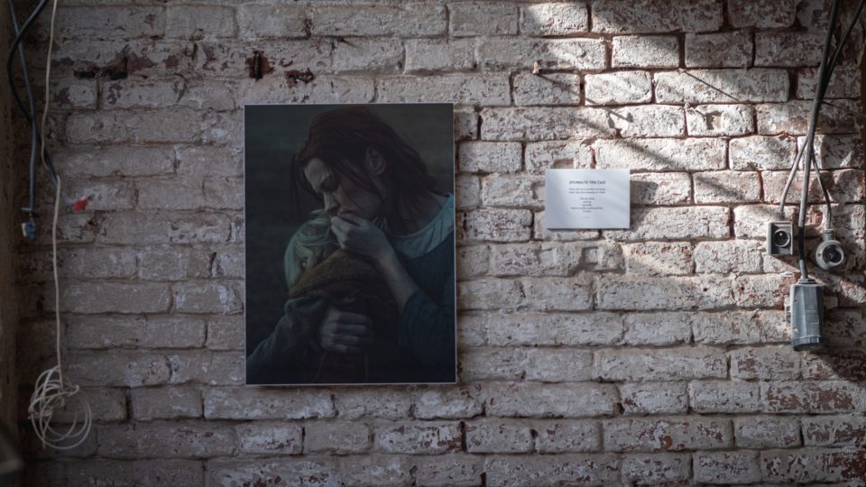 Charitativní projekt MAMA fotografky Jany Pechlátové odkrývá tichou tvář a tajemství mateřství