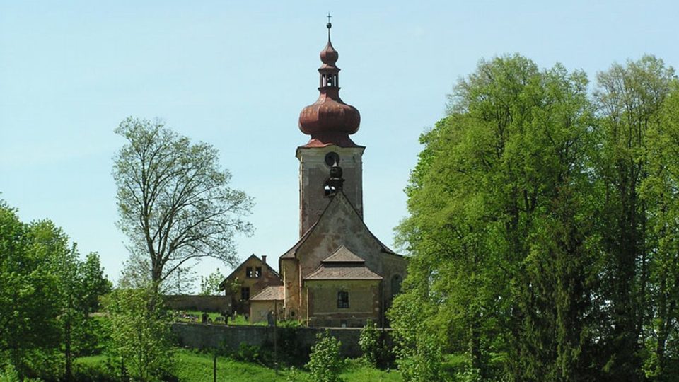 Staré Buky - kostel