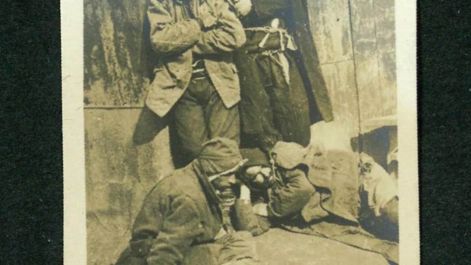 Fotografie ze zajateckého tábora z 1. světové války u Martínkovic na Broumovsku - Sonnige Ecke
