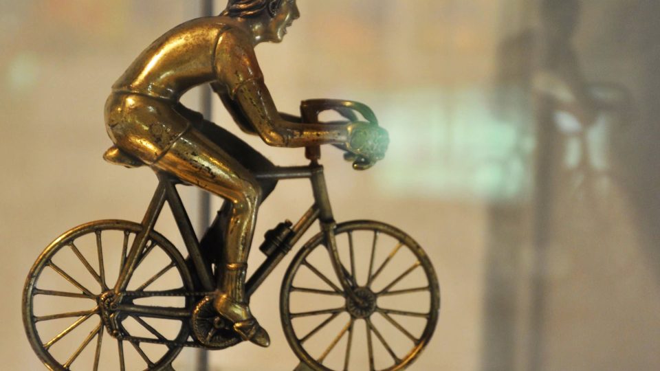 Z expozice historie cyklistiky v Žirči u Dvora Králové nad Labem 