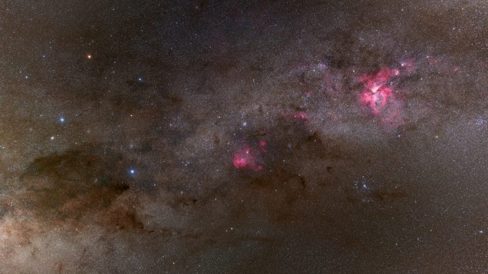Krásy vesmíru na astrofotografiích Zdeňka Bardona - Jižní kříž