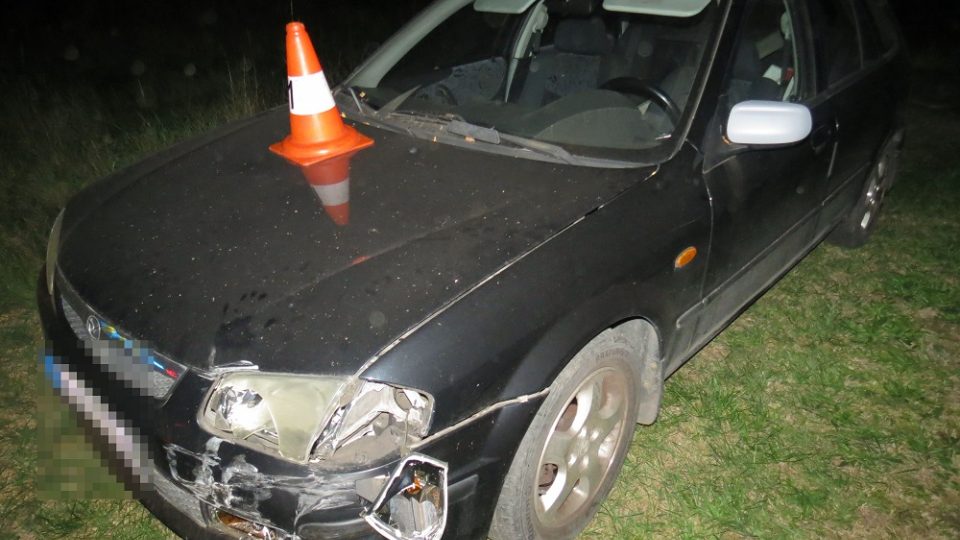 V Hořicích ujel řidič od dopravní nehody. Po vypátrání nadýchal skoro čtyři promile alkoholu