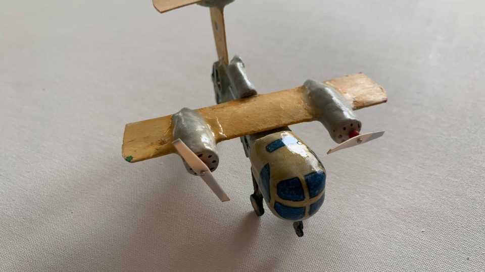 Muzeum papírových modelů v Polici nad Metují na Náchodsku získalo několik tisíc modelů letadel