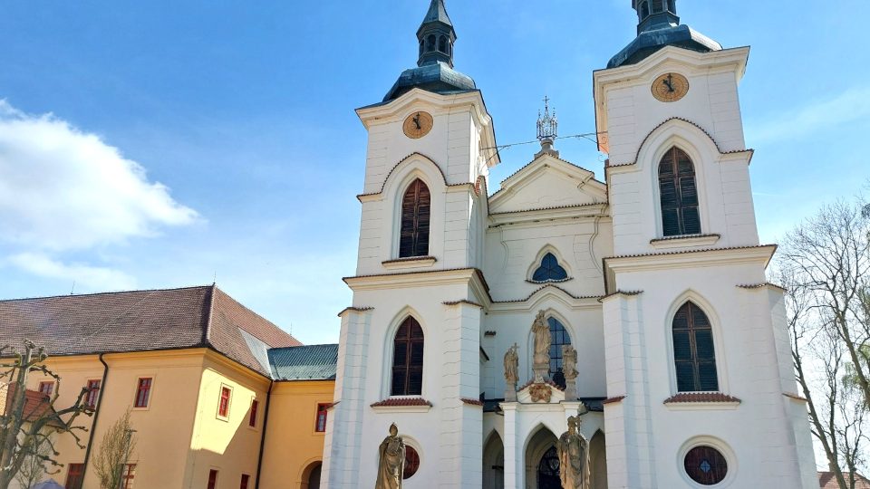 Areál želivského kláštera láká turisty nejen na nádherný kostel narození Panny Marie