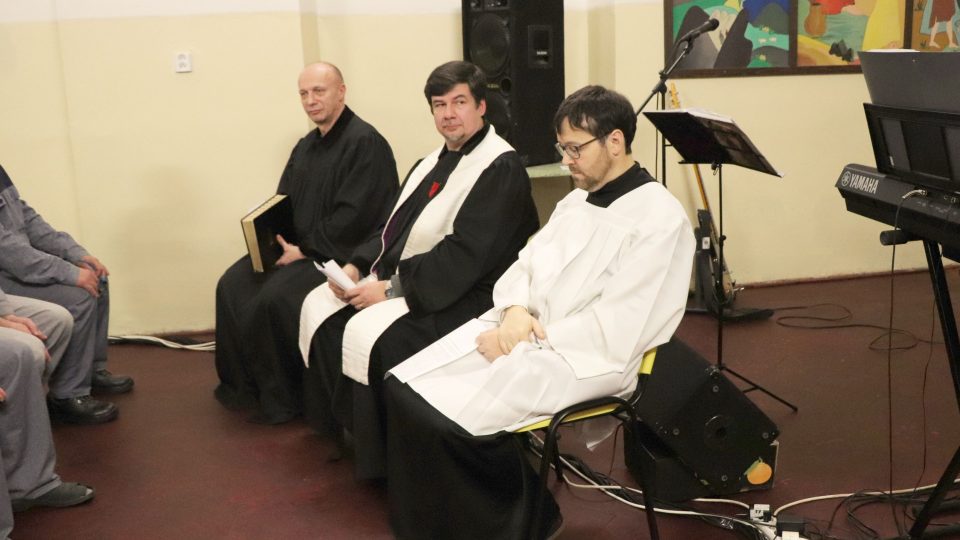 Vánoční ekumenická bohoslužba pro odsouzené v kapli valdické věznice