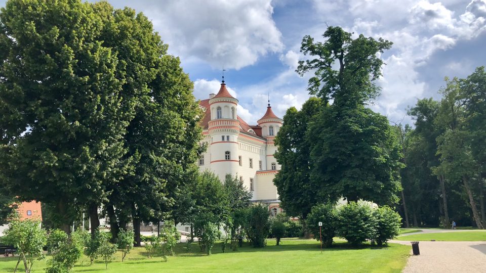 Zámek Wojanow - perla Údolí paláců a zahrad