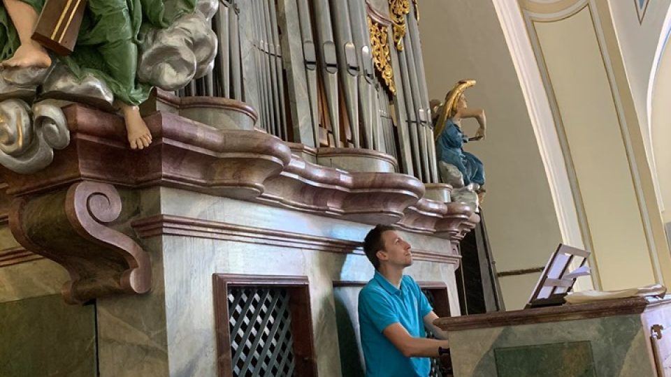 V kostele svaté Anny v Žirči u Dvora Králové nad Labem můžeme slyšet úplně nový zvuk varhan